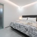 Sicilian Jacuzzi - 2br *