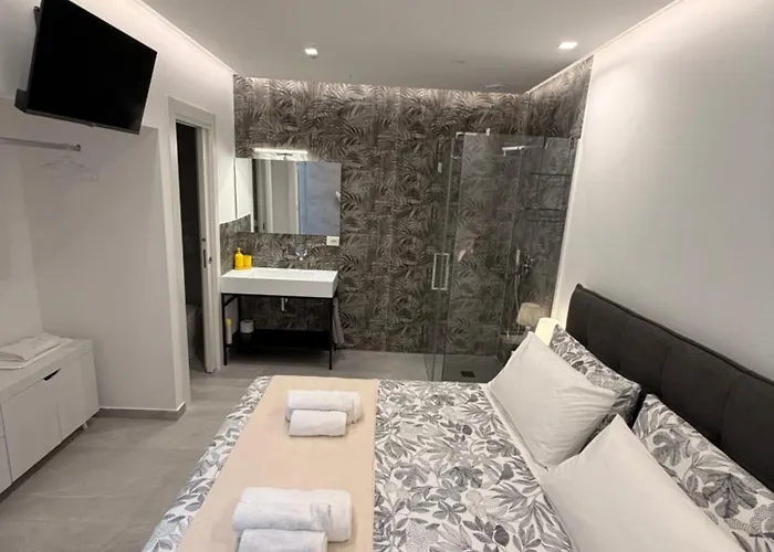 Sicilian Jacuzzi Stay - 2Br 公寓