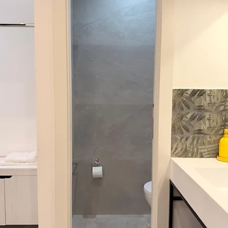 Sicilian Jacuzzi - 2br *