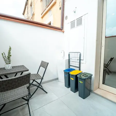 Apartmán Sicilian Jacuzzi - 2br