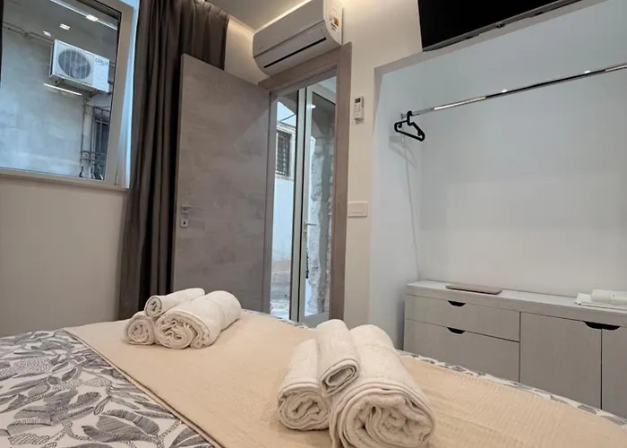 Apartment Sicilian Jacuzzi - 2br